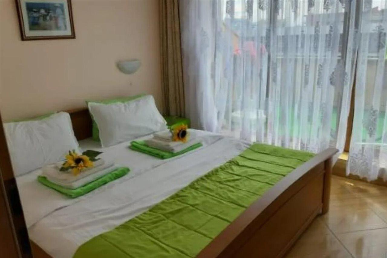 Golden Dreams Apartment Sluneční pobřeží Exteriér fotografie