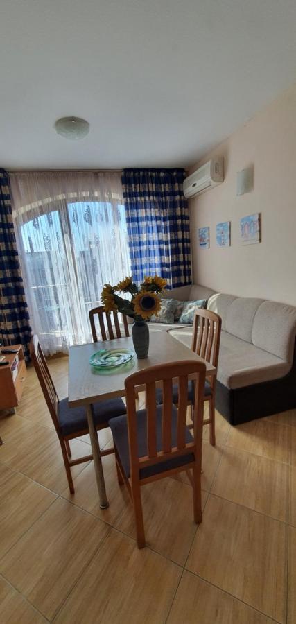 Golden Dreams Apartment Sluneční pobřeží Exteriér fotografie