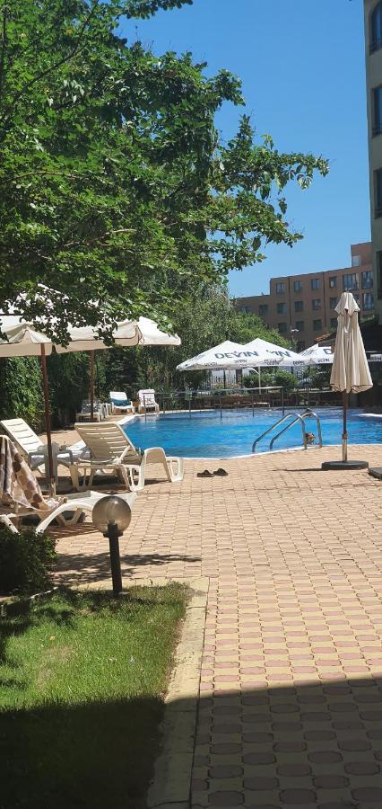 Golden Dreams Apartment Sluneční pobřeží Exteriér fotografie