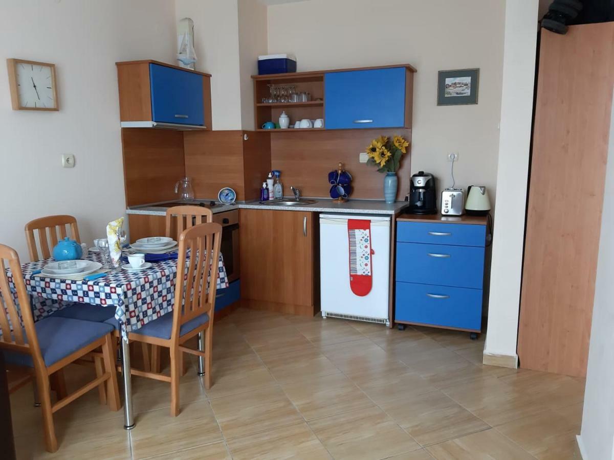Golden Dreams Apartment Sluneční pobřeží Exteriér fotografie