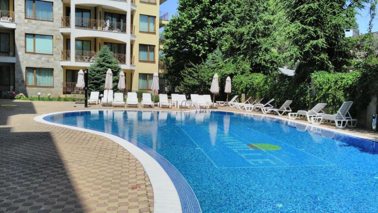Golden Dreams Apartment Sluneční pobřeží Exteriér fotografie